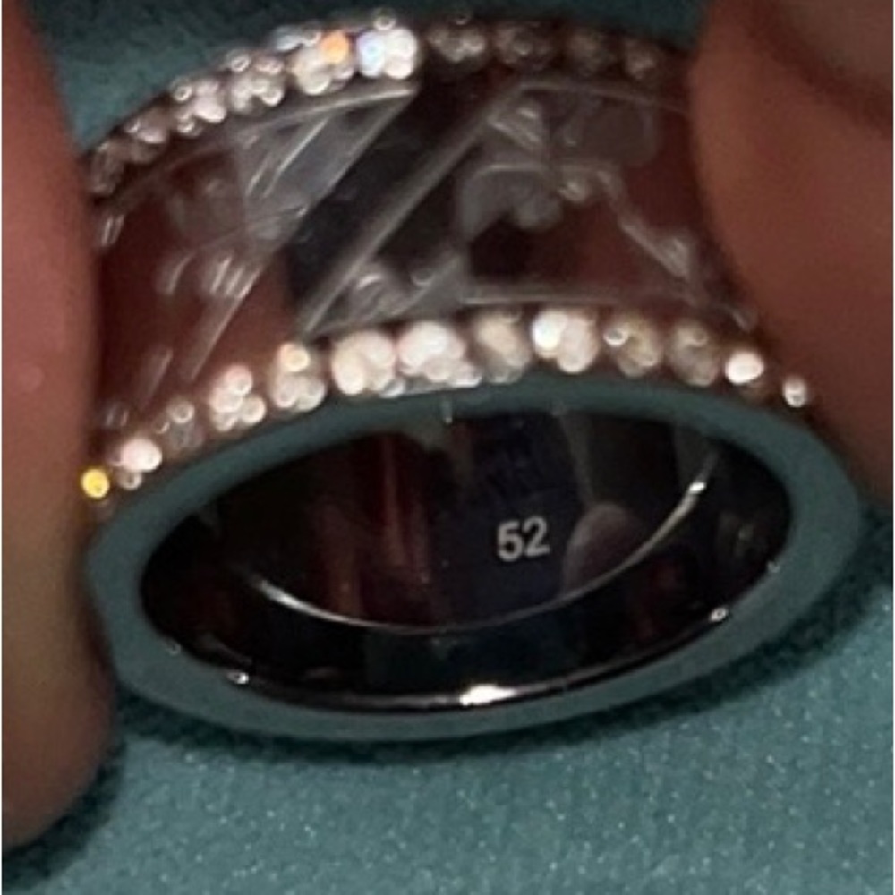 Swarovski Ring - Picture 3 of 4